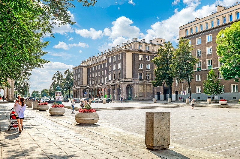 Nowa Huta – czy można stworzyć z niej nowoczesną dzielnicę premium dzięki projektom elewacji?
